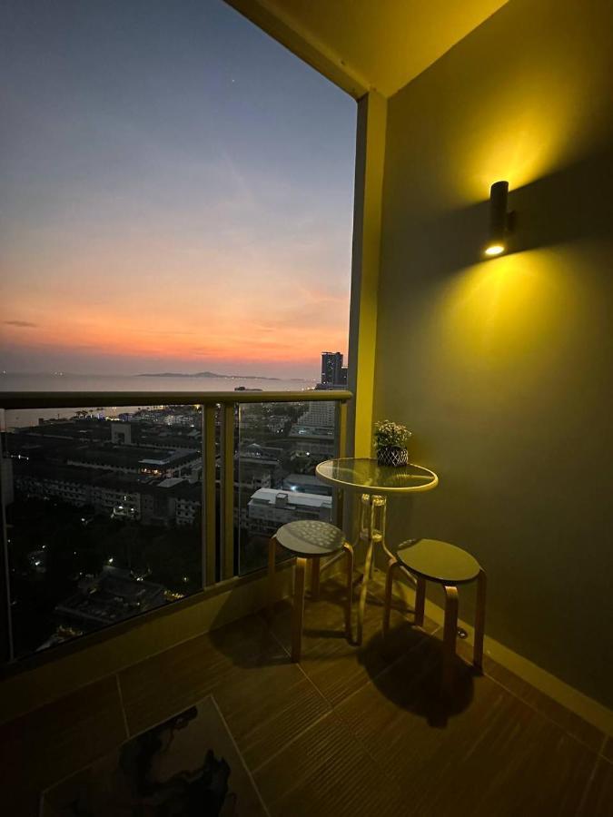 Ferienwohnung The Riviera Jomtien Studio Sea View High Floor Exterior foto