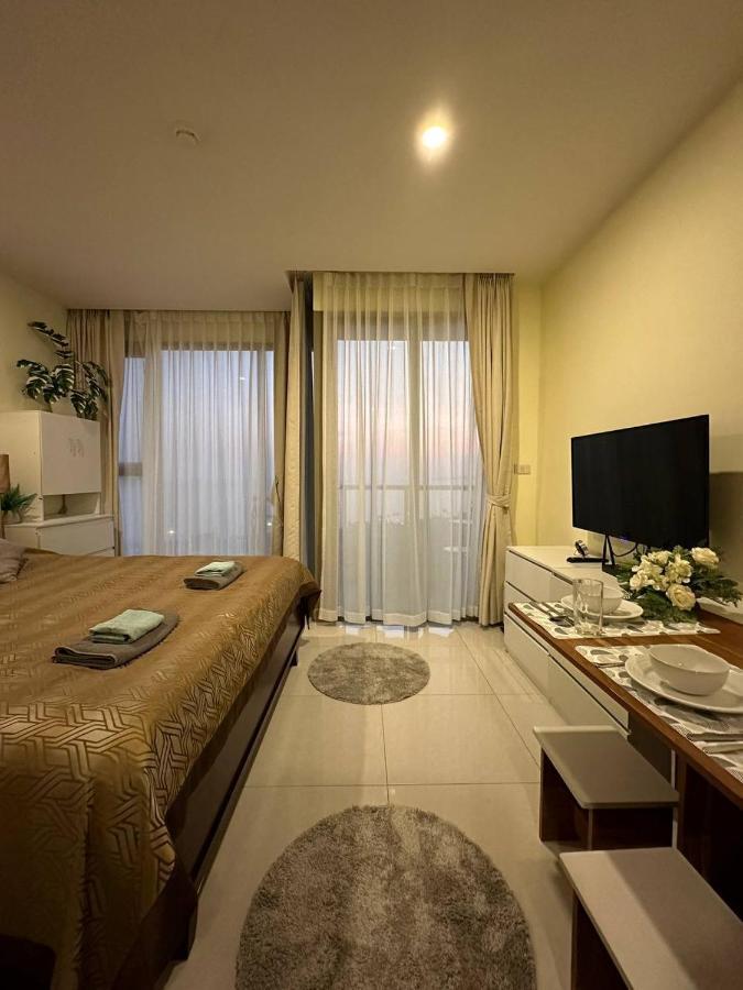 Ferienwohnung The Riviera Jomtien Studio Sea View High Floor Exterior foto