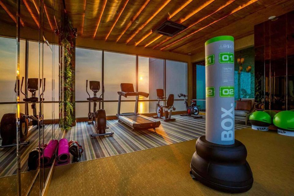 Ferienwohnung The Riviera Jomtien Studio Sea View High Floor Exterior foto
